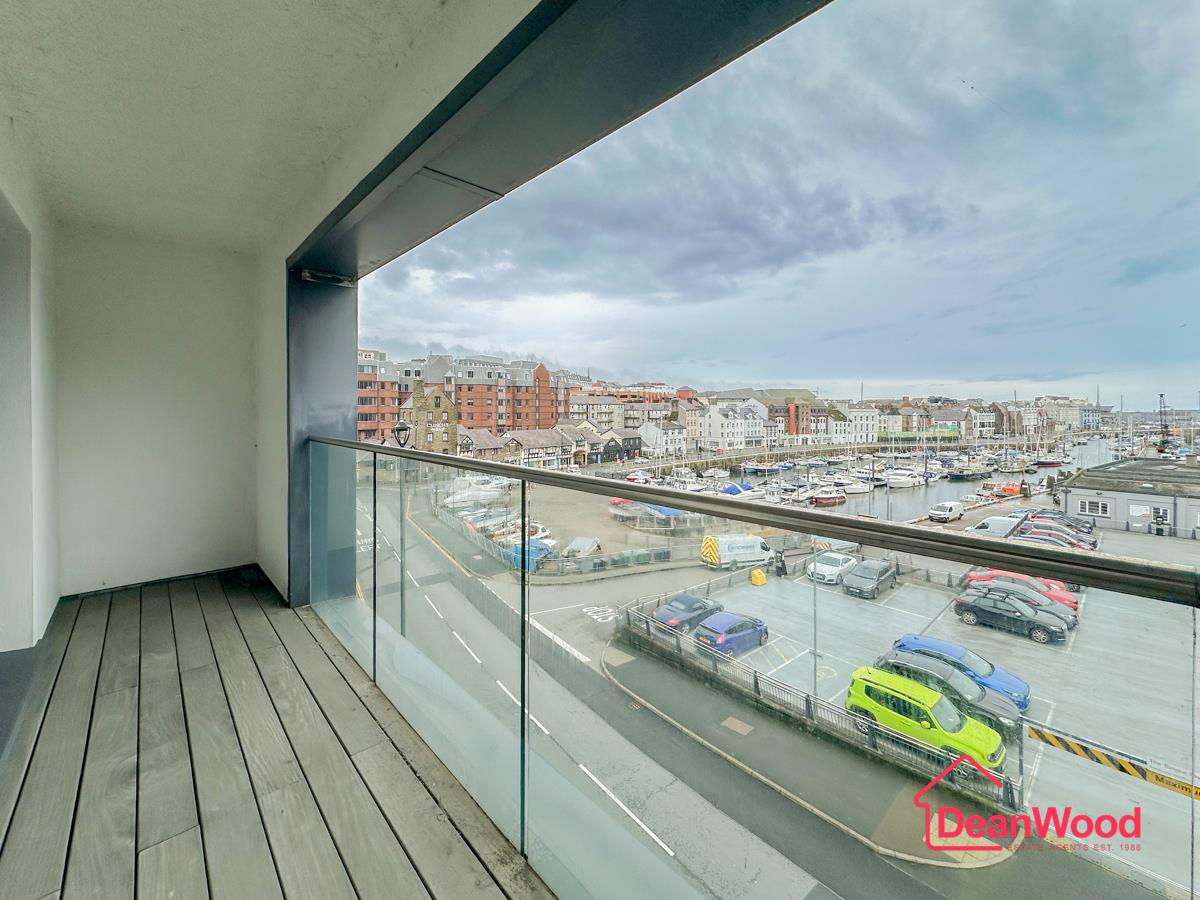 53/55 Quay West, Bridge Road, Douglas