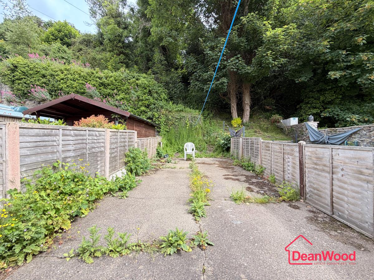 2 Chapel Terrace, Glen Road, Laxey
