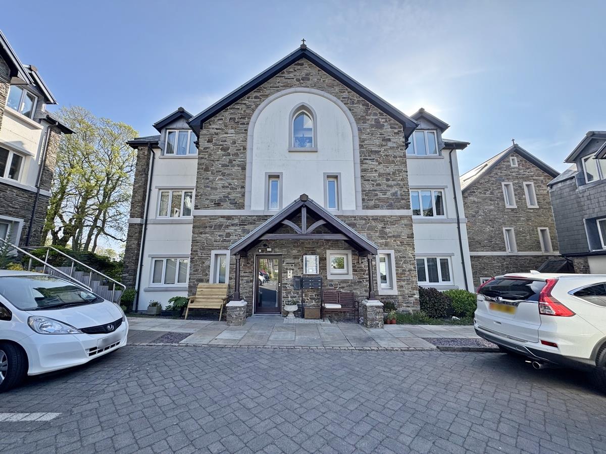 Apartment 21, St Ninians Court, Douglas