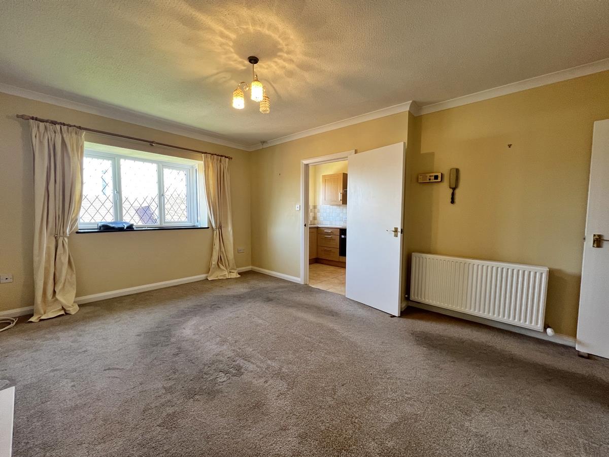 60 Saddle Mews, Douglas