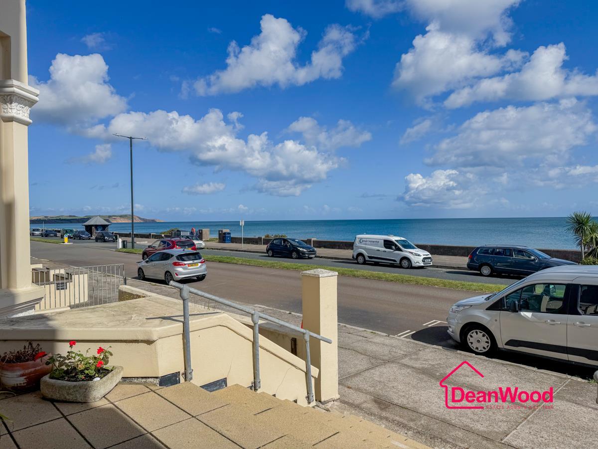 Apartment 7 Isle of Alanis, Mooragh Promenade, Ramsey