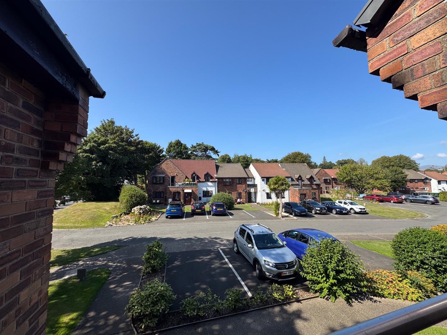 66 Saddle Mews, Douglas