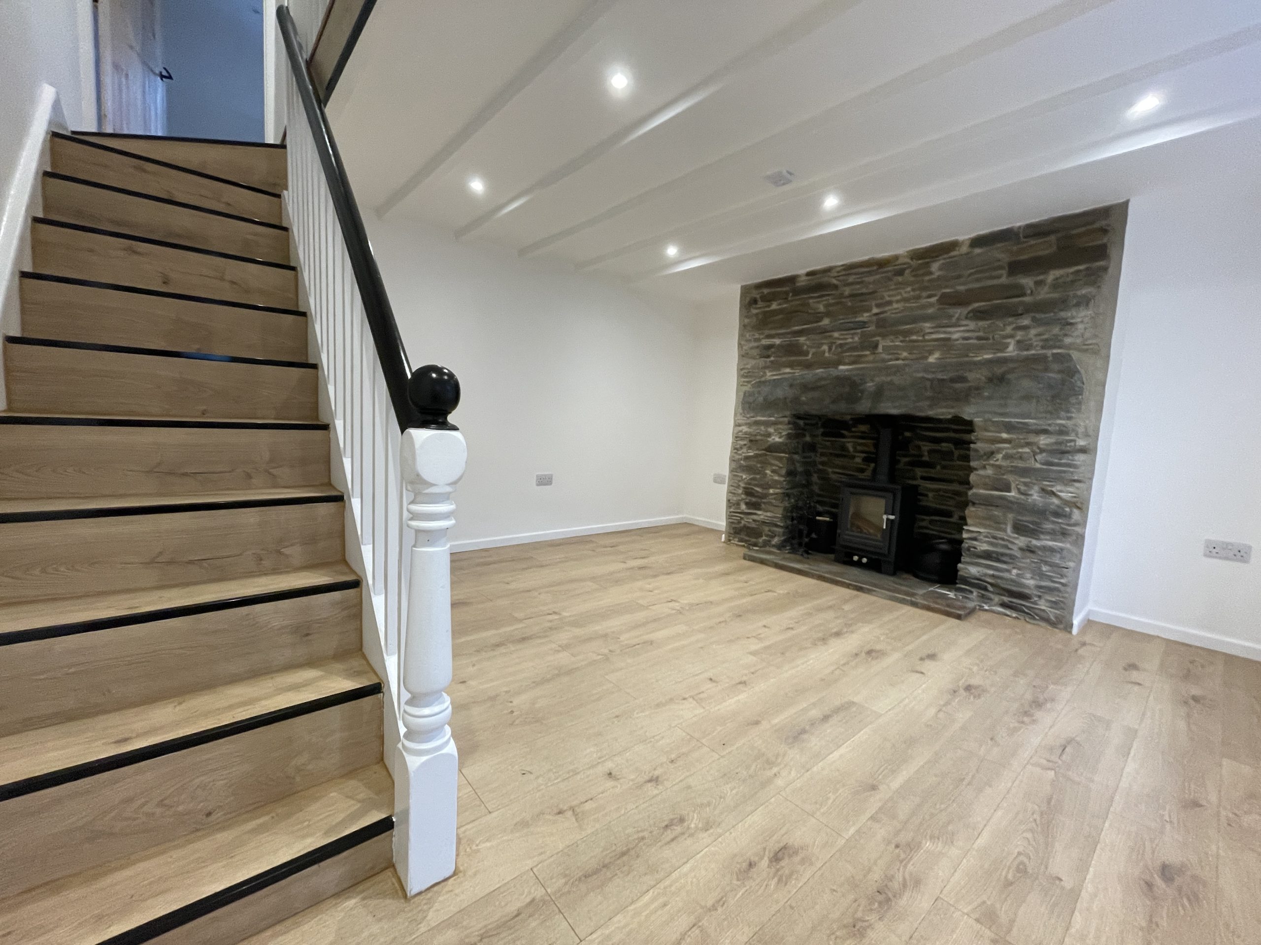 Hamilton Terrace, Lower Foxdale, Isle of Man, IM4 3BB