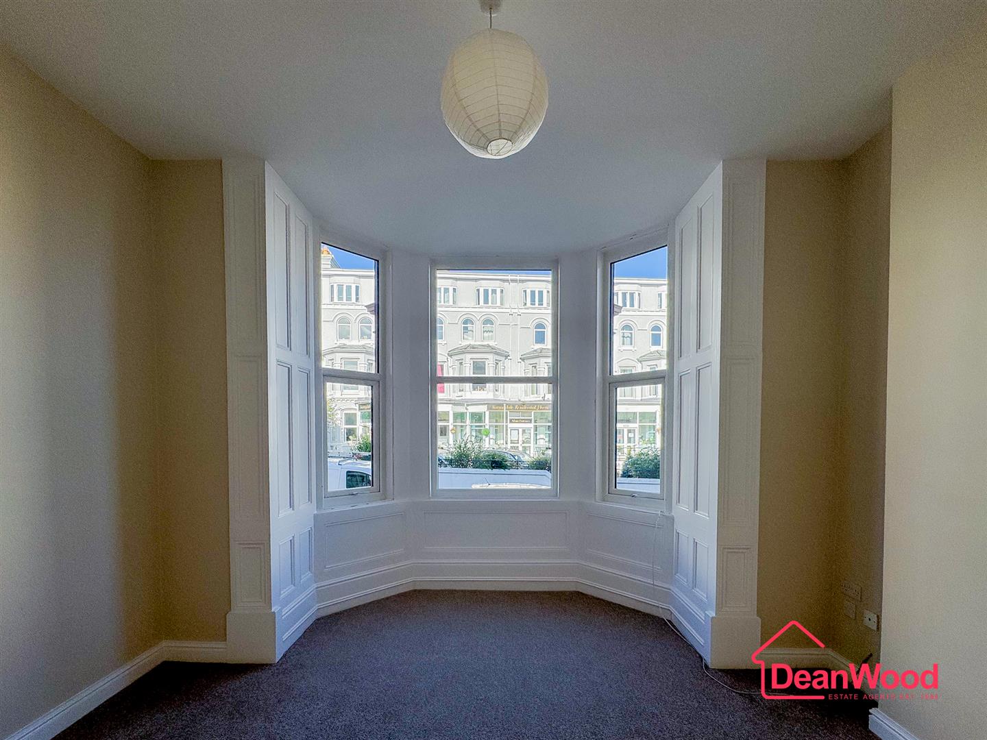 Flat 2, 8 Drury Terrace, Douglas