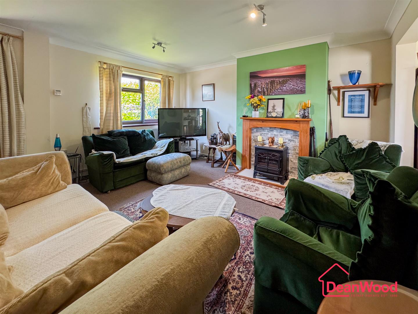18 Close Cowley, Douglas, Isle Of Man