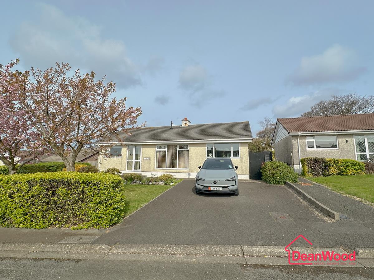 9 The Kirkway, Onchan