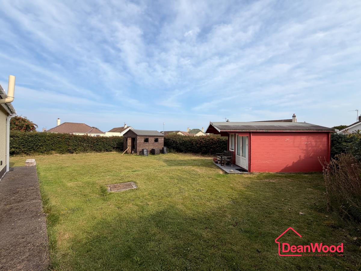 Dunroamin 18 Cannan Avenue, Kirk Michael
