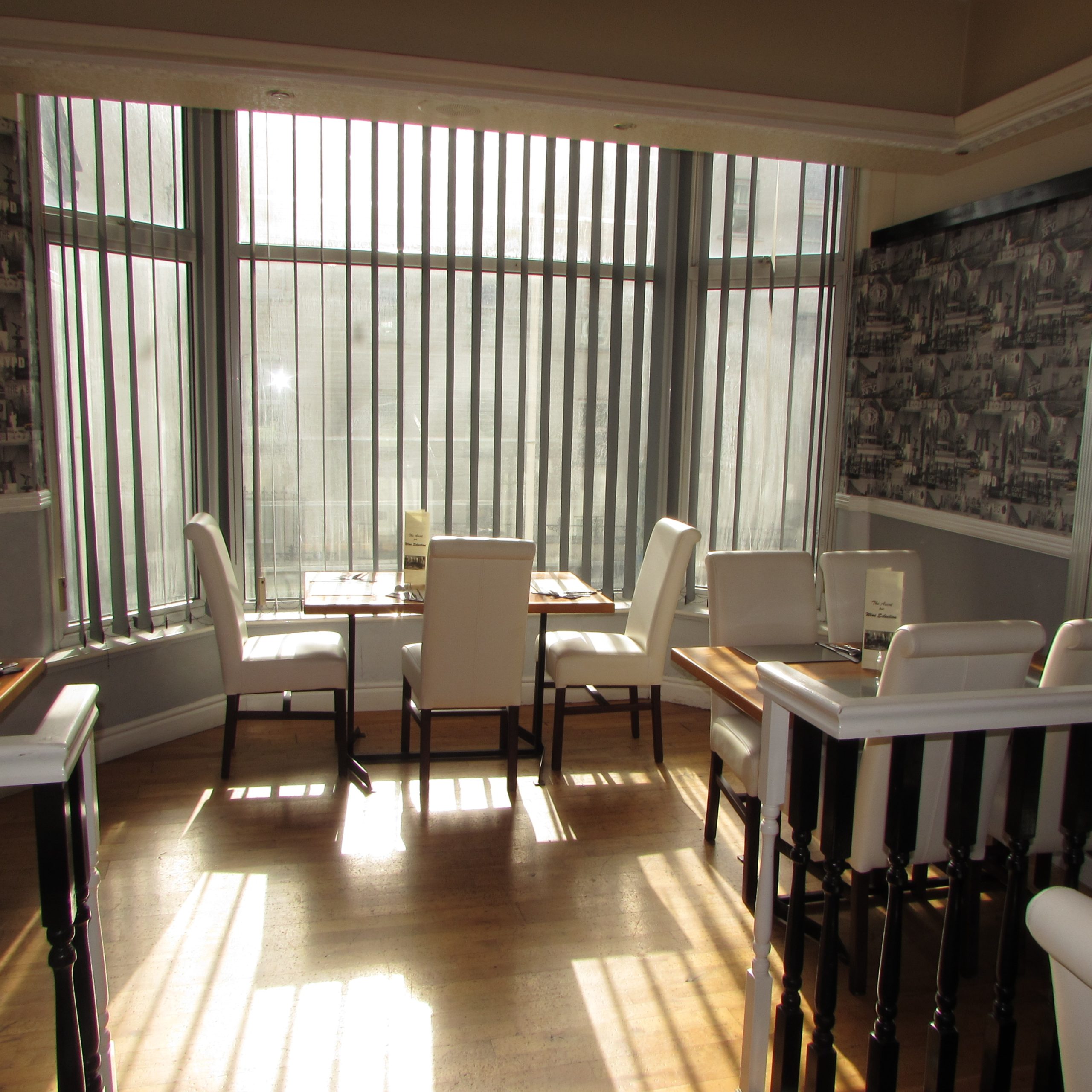 The Ascot Hotel 5-8 Empire Terrace Douglas