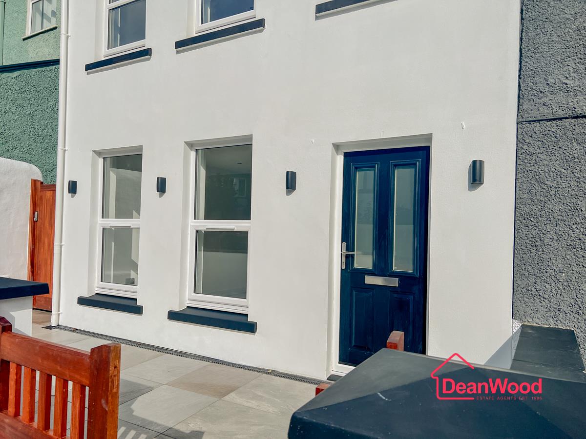 5a Falcon Cliff Terrace, Douglas, Isle Of Man