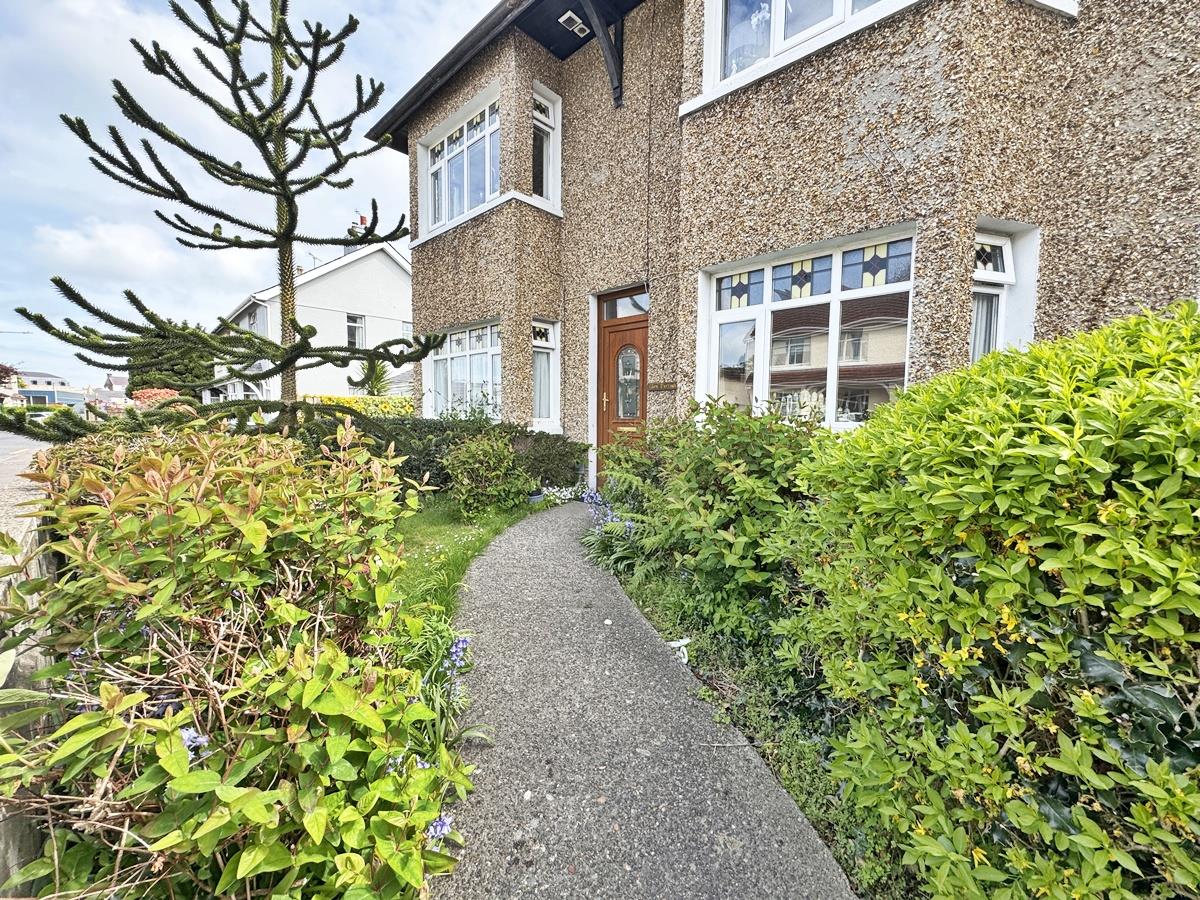 Brookfield Avenue, Ramsey