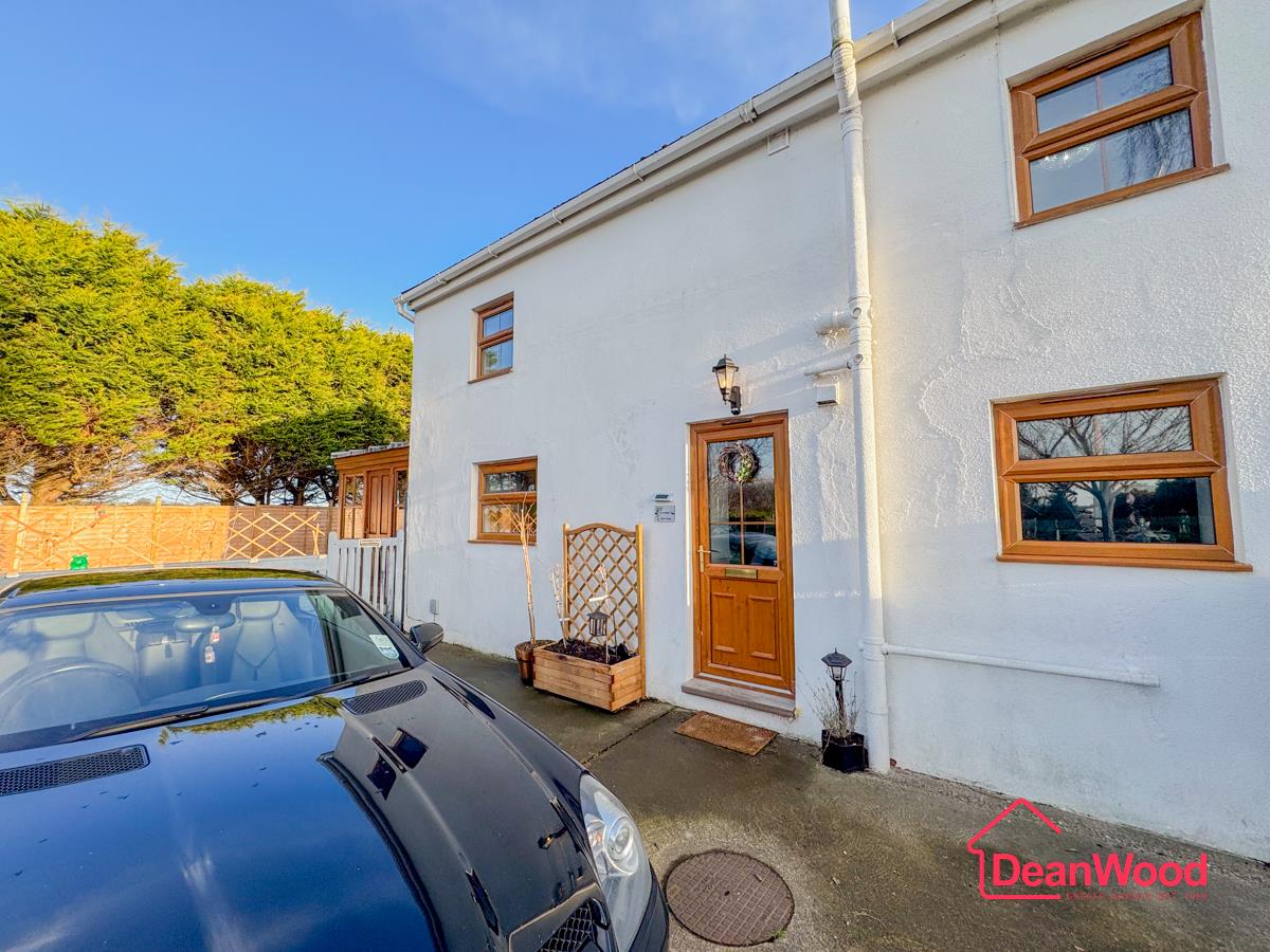 Cottage 2, Ballachrink Farm House, Jurby East