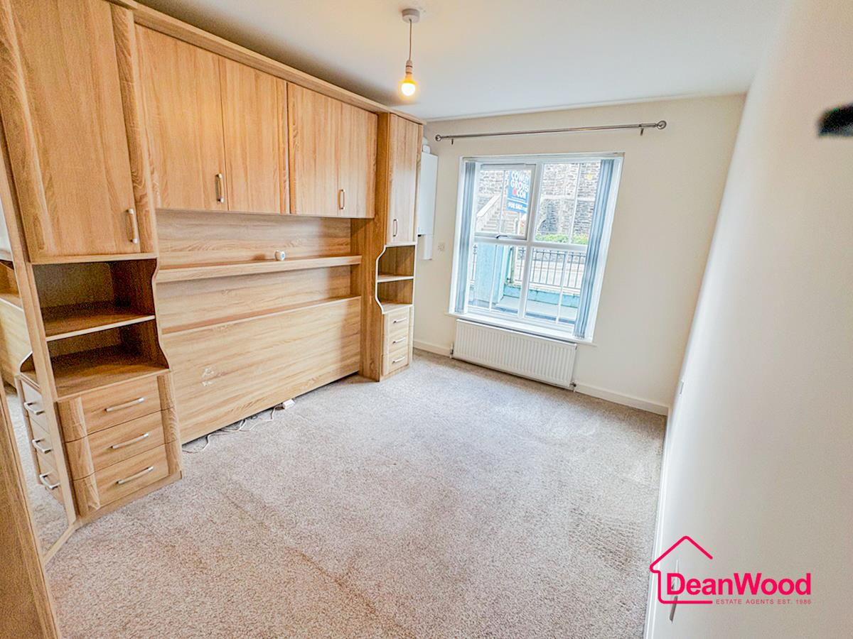 Apartment 3 Wellington House Waterloo Road, Ramsey