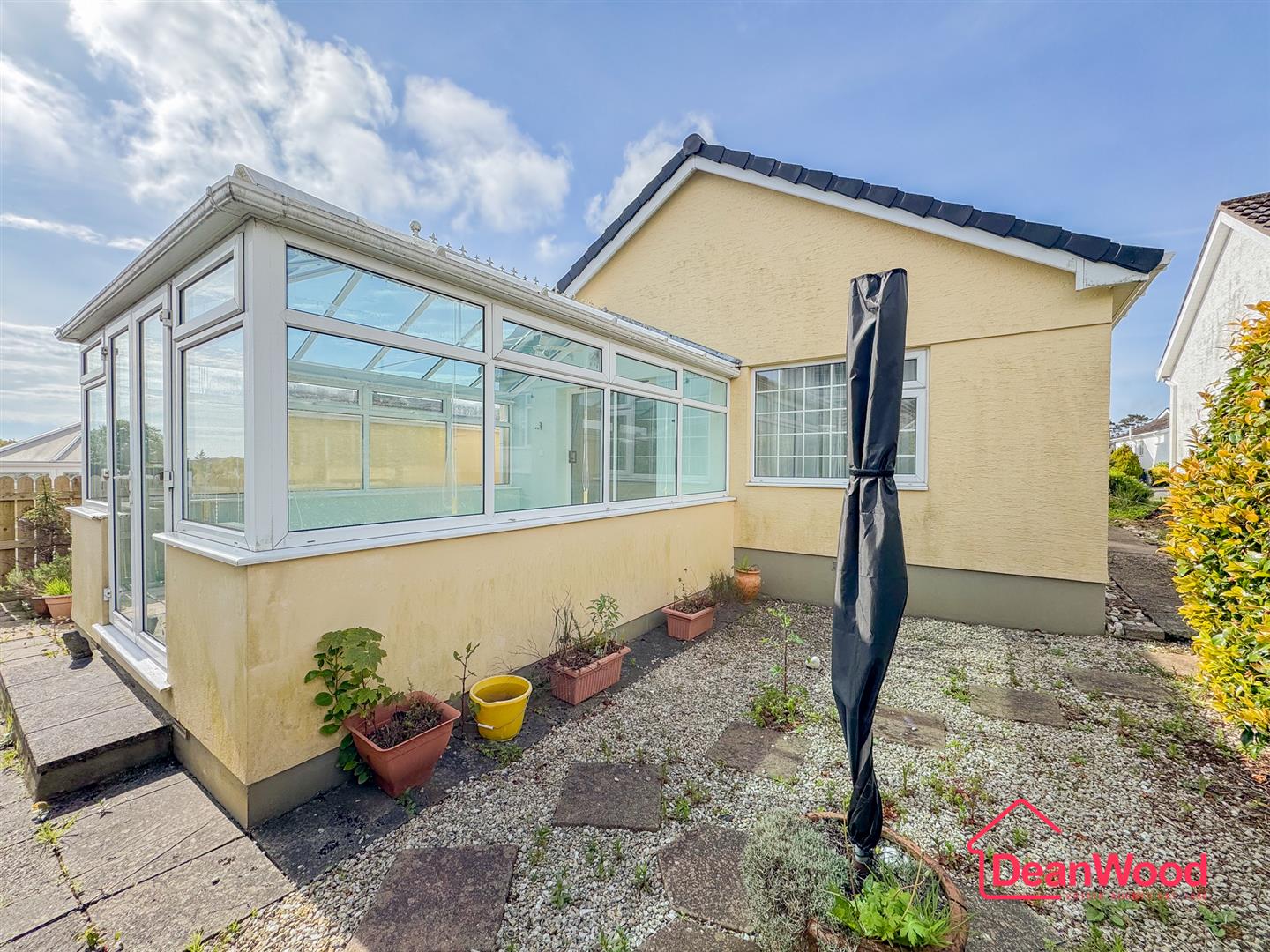 14 Harcroft Avenue, Saddlestone, Douglas