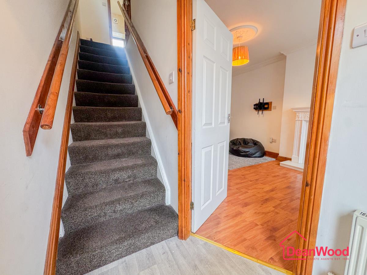 3 Summerhill Place, Douglas
